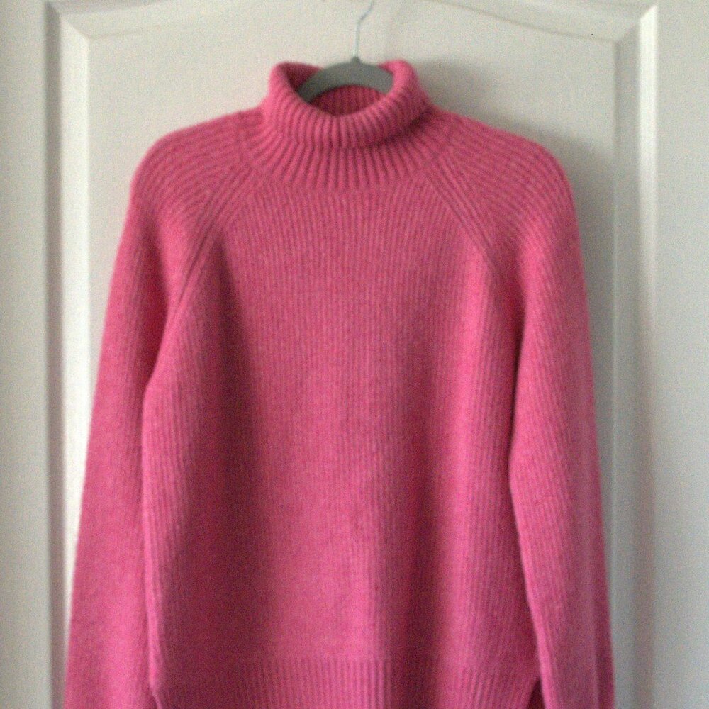 & Merci Sweater Women's size Medium